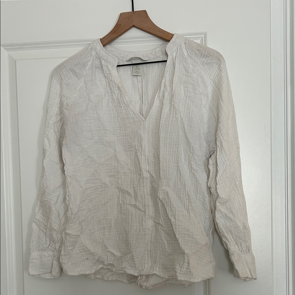 H&M White Lightweight Gauze V-Neck Top